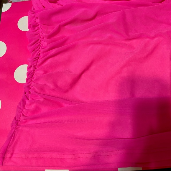 Elegant Pink One-Shoulder Dress - Picture 7 of 9